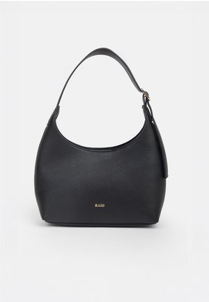 Sac à bandoulière en cuir noir avec logo doré "RAID" et bandoulière réglable sur fond clair uni.