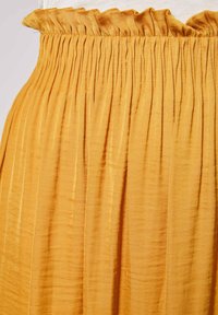 Morgan Jupe plissée - mustard yellow