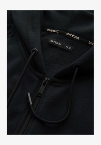 Non selezionato, black