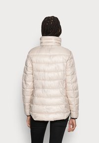 Esprit JACKETS OUTDOOR - Casaco leve - cream beige