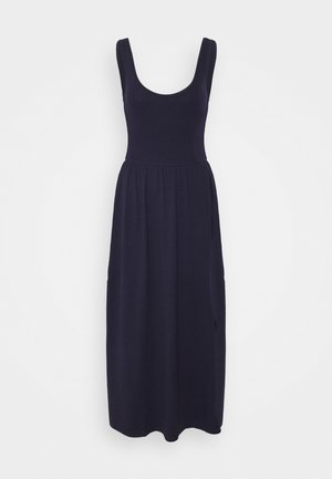Marinblå ärmlös maxiklänning med rundad halsringning, åtsittande liv och sammankopplad kjol, tillverkad av mjukt, stretchigt material.