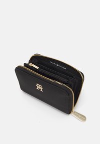 Tommy Hilfiger POPPY - Rahakott - black