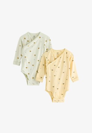 Dvě dětské body: jedno mátově zelené a jedno světle žluté. Obě mají vzor s včelkami, dlouhé rukávy a zapínání na patentky v dolní části.