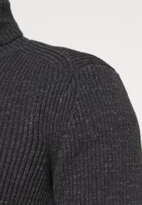 Marc O'Polo Sweter