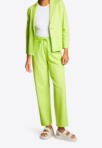 Rich & Royal Blazer - green