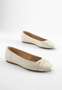 Next FOREVER COMFORTÂ® LEATHER SQUARE TOE BALLERINA SHOES - Balerinke - bone