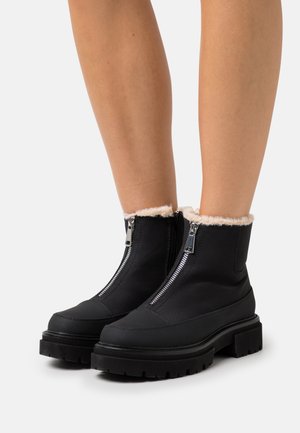 ONLTRINITY LIFE ZIP WARM BOOT - Ziemas zābaki - black