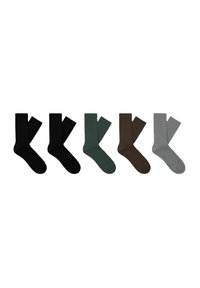 Cinque paia di calze a giardiniera nei colori nero, verde scuro, marrone e grigio; realizzate in un materiale morbido e testurizzato con un design classico.