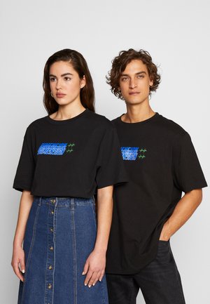 FRONT & BACK GRAPHIC TEE UNISEX - T-shirt con stampa - black