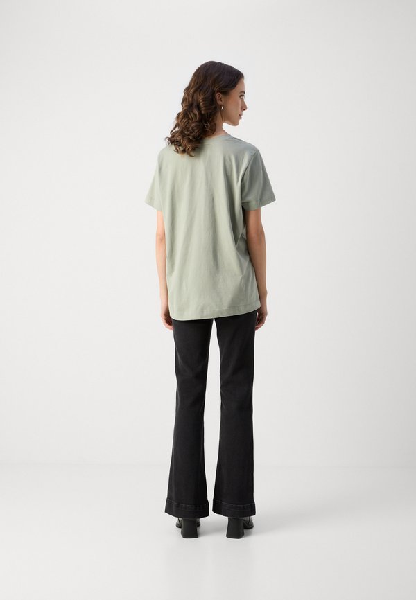 TEE - Print T-shirt - shadow4