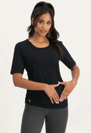 Urban Goddess, T-Shirt basic - onyx black