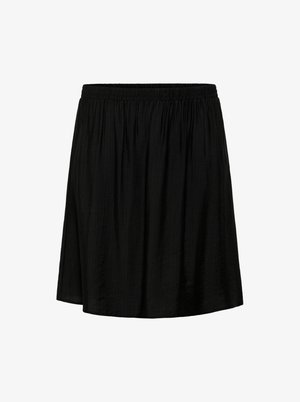 Must musteline, kellekõrgune seelik, millel on volditud vöökoht ja kerge, tekstuuriga kangas. Lihtne disain, ilma nähtavate mustrite või aktsentideta.