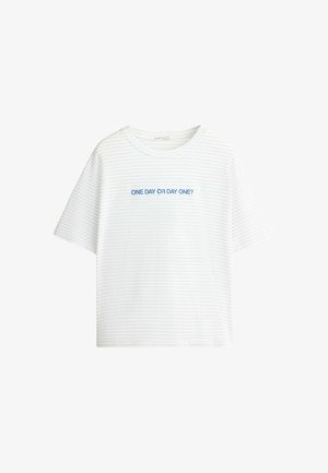 OYSHO, BOXY SLOGAN T-SHIRT - T-shirt print - white