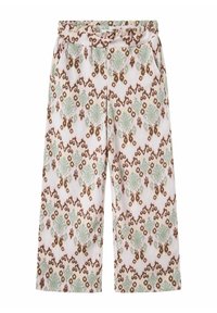 Patroon brede broek met een roomkleurige basis en complexe groene en bruine motieven. Elastische tailleband en een gladde textuur.