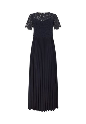 Donkerblauwe avondjurk met korte mouwen van kant, een lijfje van bloemmotiefkant en een lange geplooide rok.