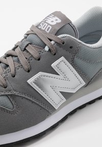 new balance gm500 bleu
