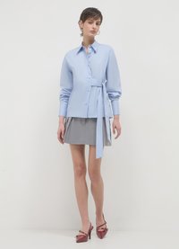 Calliope FIOCCO IN VITA - Camicia - celeste chiaro