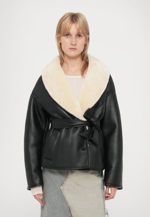 KATHINI JACKET - Veste en similicuir - black/off white