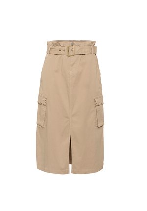 Khaki-Midirock mit einem taillierten Gürtel, Cargo-Taschen, einem Schlitze an der Vorderseite und einem glatten Baumwollstoff. Verfügt über eine lockere Passform und ein praktisches Design.