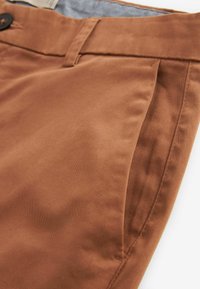 Next STRETCH - Shortsit - terracotta