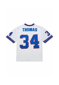 Weißes Trikot mit blauen Texten und Zahlen. Name "THOMAS" über der Nummer "34." Blau- und Rotakzente an den Ärmeln und am Kragen.