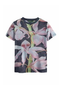 Tričko s krátkým rukávem z měkké látky s tmavým pozadím a velkým růžovým květinovým vzorem a zelenými akcenty. Kulatý výstřih, volný střih.