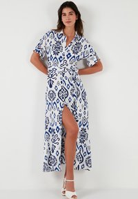 LELA REGULAR FIT - Maksimekko - white