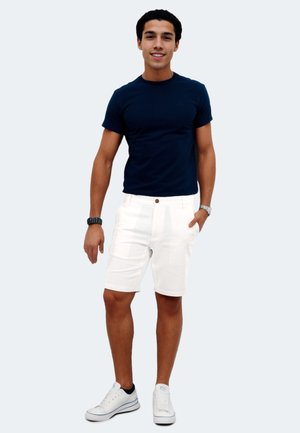 Shorts - weiss