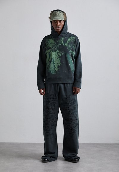MM6 Maison Margiela PANTS - Treniņtērpa apakšdaļas - black