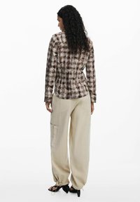 Desigual CHECK TEXTURE - Hemdbluse - brown