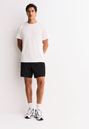 Next, REGULAR FIT - ACTIVE CARGO GYM TRAINING 2 PACK - Short - black grey