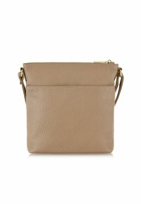 Beżowa skórzana torba na ramię z teksturowanym wykończeniem, zamykana na zamek błyskawiczny, z regulowanym paskiem. Posiada tylną kieszeń dla dodatkowej przestrzeni na przechowywanie.