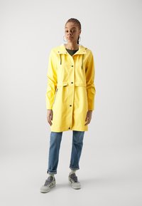 ONLY ONLVIVIAN LONG RAINCOAT OTW - Parka - yolk yellow