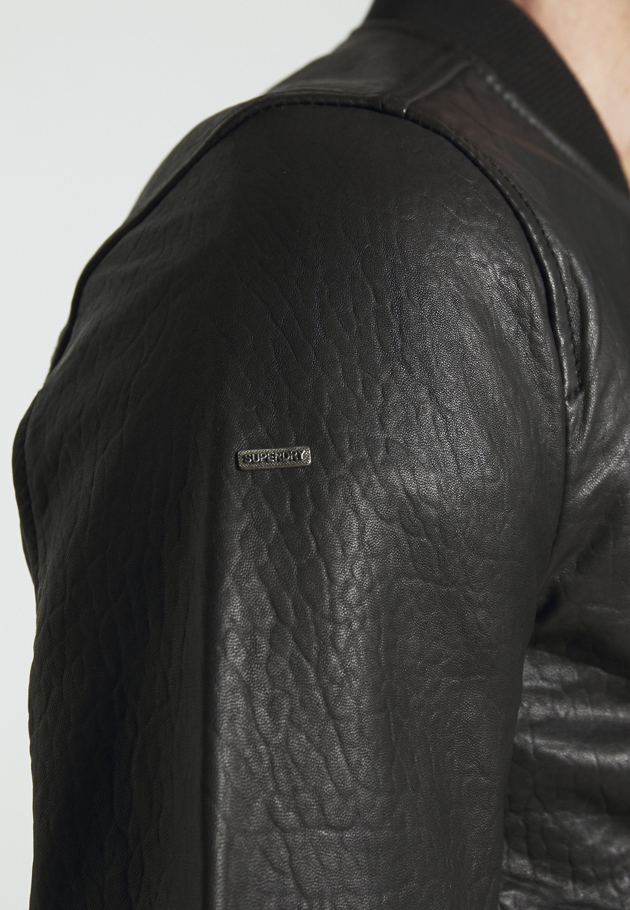 Superdry Chaqueta de cuero - black/negro - Zalando.es