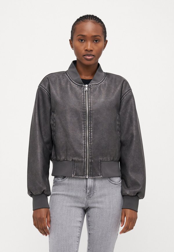 ONLJANE - Kunstlederjacke