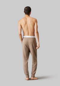 Calvin Klein Underwear JOGGER ICON COTTON TERRY - Pyjamabroek - medium brown heather
