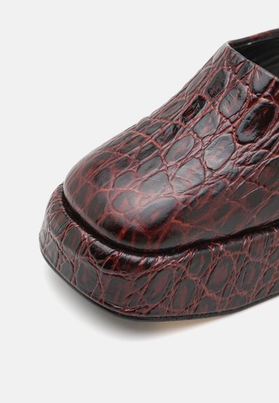 MIISTA CERI COURTS - Lodičky na vysokém podpatku - brown coco