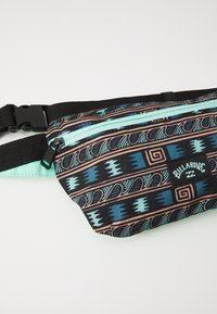 Billabong CACHE BUM BAG UNISEX - Rumpetaske - bermuda