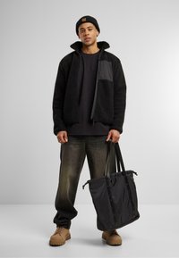 Urban Classics SCUBA TEE - Pamata T-krekls - black