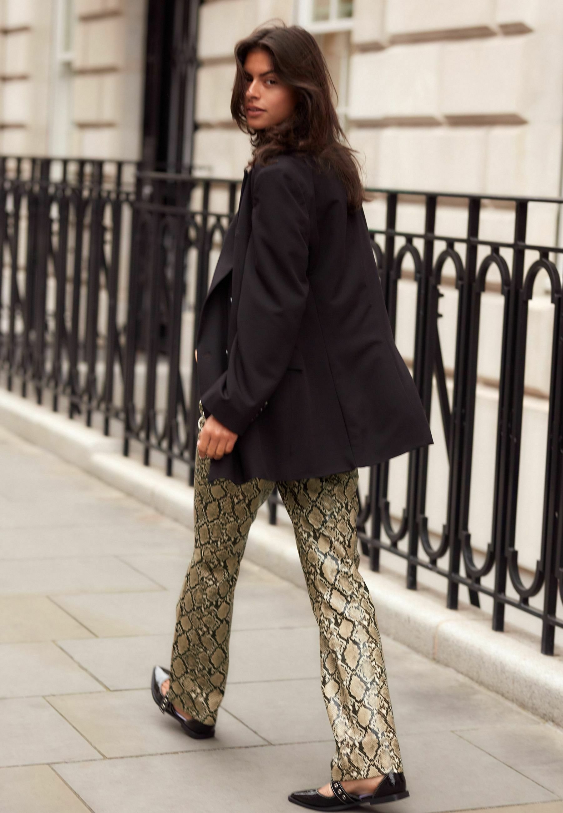 Next STRAIGHT LEG-REGULAR FIT - Trousers - snake print/brown