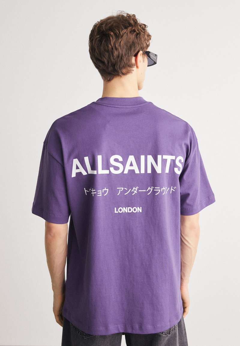 AllSaints - UNDERGROUND CREW - Apdrukāts T-krekls - lapis purple, Palielināt