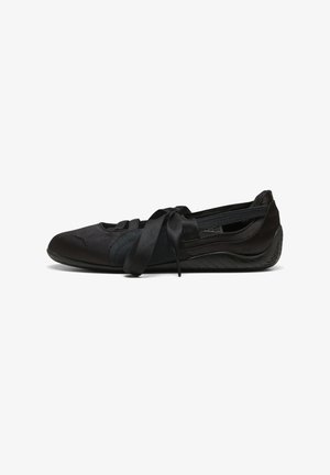 Puma, SPEEDCAT BALLET ETOILE WNS - Ballerina's met enkelbandjes - puma black