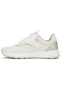 Unselected, white leather