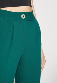 MARCIANO BY GUESS Broek - green