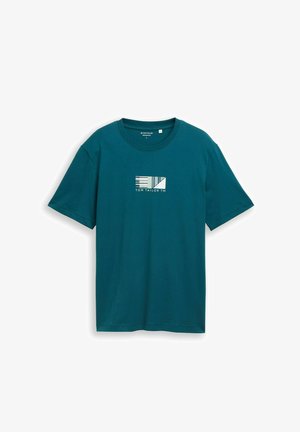 Türkiissinine lühikeste varrukatega T-särk geomeetrilise logoga ja "Tom Tailor TM" tekstiga rinnal keskel, ümara kaelusega, suuruse silt suur.