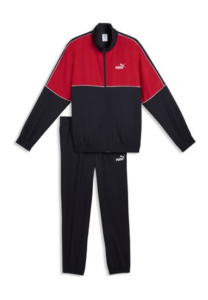 Tuta Puma nera e rossa con giacca con zip e pantaloni con vita elastica, con logo Puma sul petto e sulla coscia.