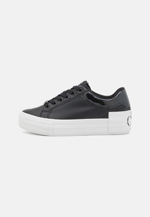 Baskets basses - black