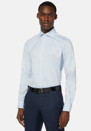 STRETCH P.POINT WINDSOR  REG FIT - Chemise classique - light blue