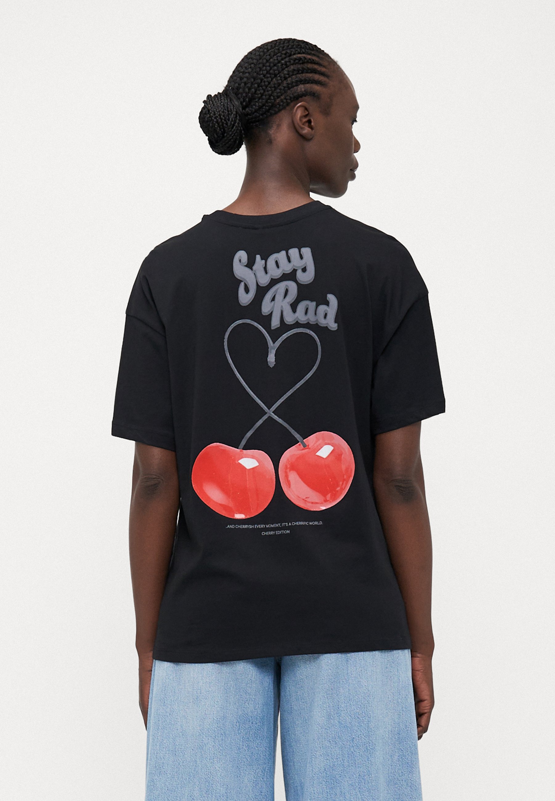 売れ筋商品|||オンリープレイ Tシャツ レディース トップス ONPCORE LIFE ON TEE - Basic T-shirt - black ONLY Tall ONLCARRIE LIFE CHERRY - Print T-shirt - black