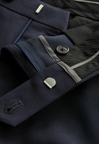 Next SLIM FIT ESSENTIAL - Hlače za odijelo - navy